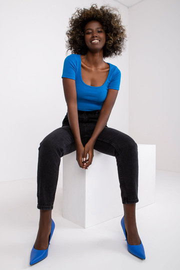 Černé džínové kalhoty...