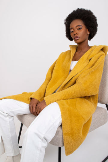 Žlutý kabát z alpaky s...