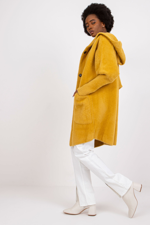 Žlutý kabát z alpaky s kapsami od...