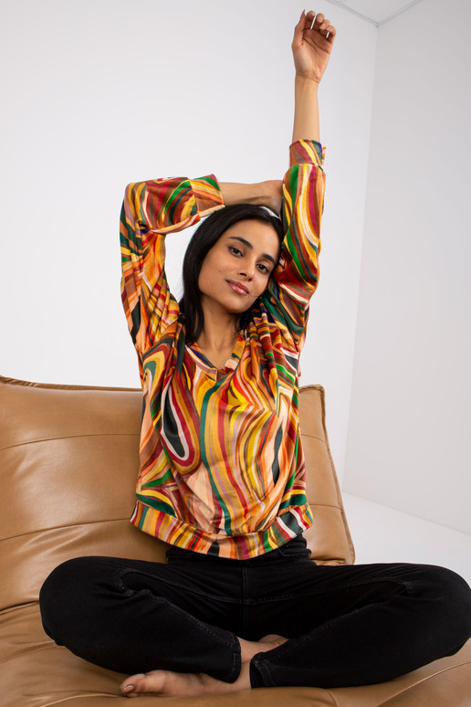 Žlutá halenka s výstřihem do V Evelyne