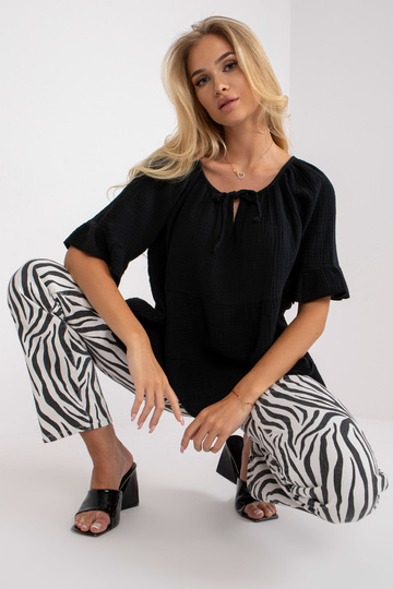 Černá mušelínová halenka se... 2