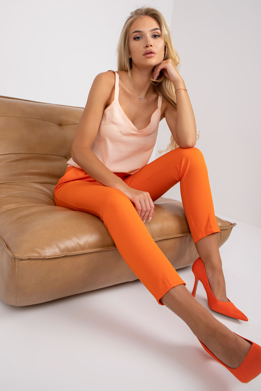 Meruňkový volný top na ramínka