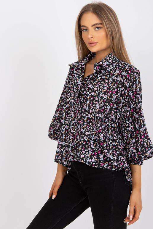 Černá halenka volného střihu s...