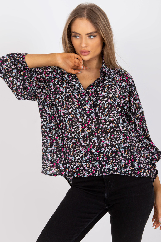 Černá halenka volného střihu s...