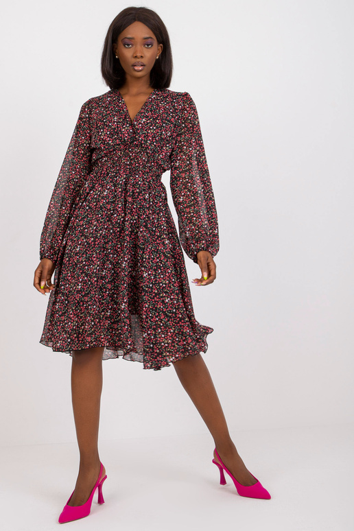 Černé šaty s dlouhým rukávem s...