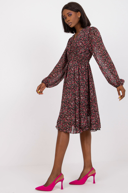 Černé šaty s dlouhým rukávem s...