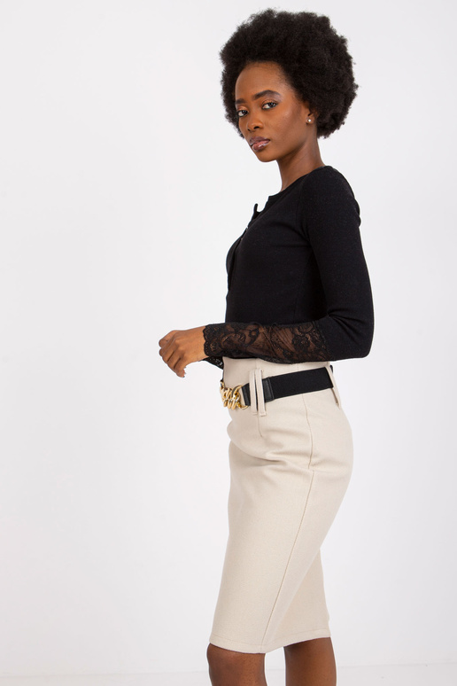 Černá žebrovaná halenka s krajkou...