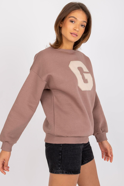 Hnědá mikina s kulatým výstřihem...