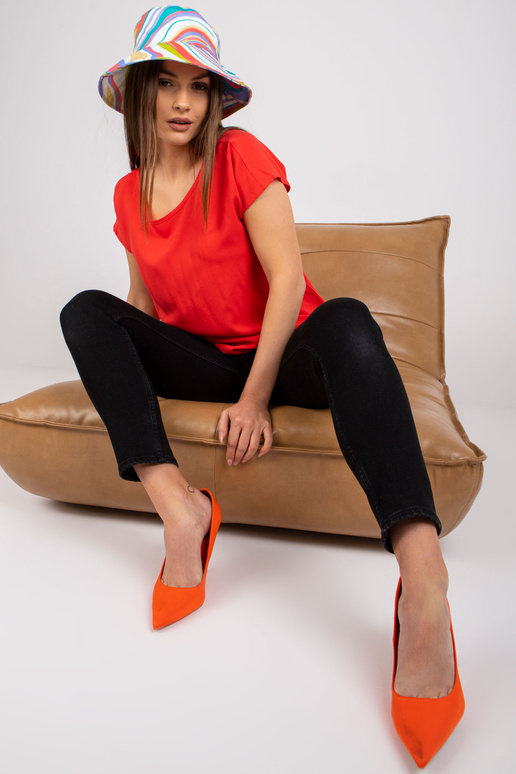 Červená halenka pro každodenní nošení...