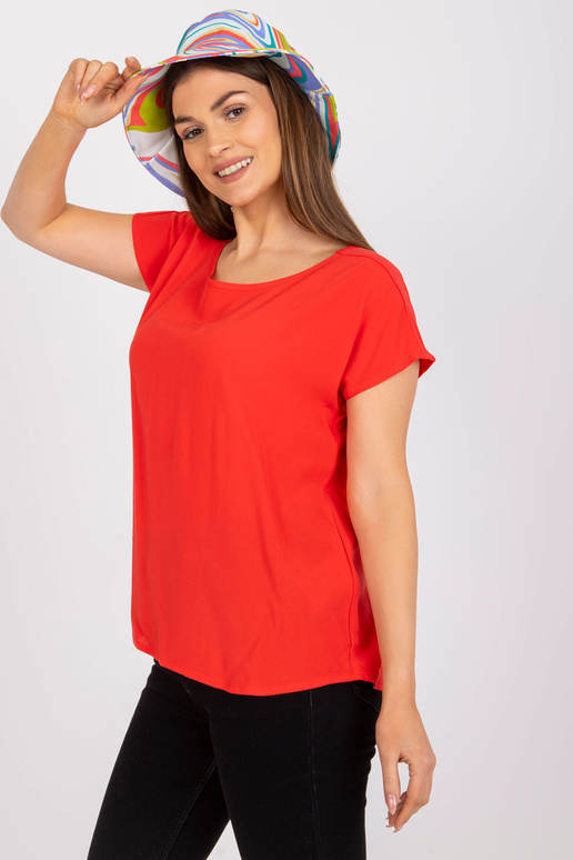 Červená halenka pro každodenní nošení...