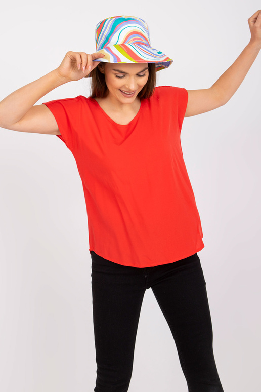 Červená halenka pro každodenní nošení...