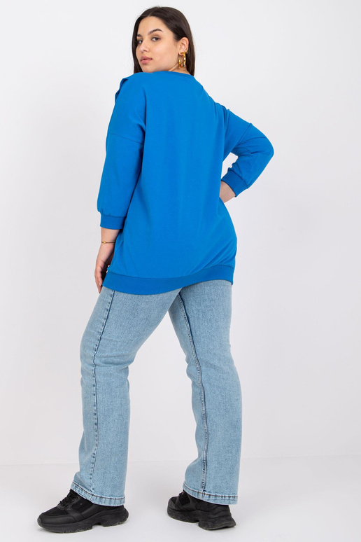 Tmavě modrá halenka plus size s...