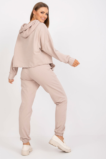 Béžová dvoudílná tepláková...