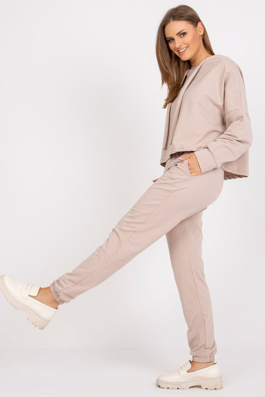 Béžová dvoudílná tepláková souprava...