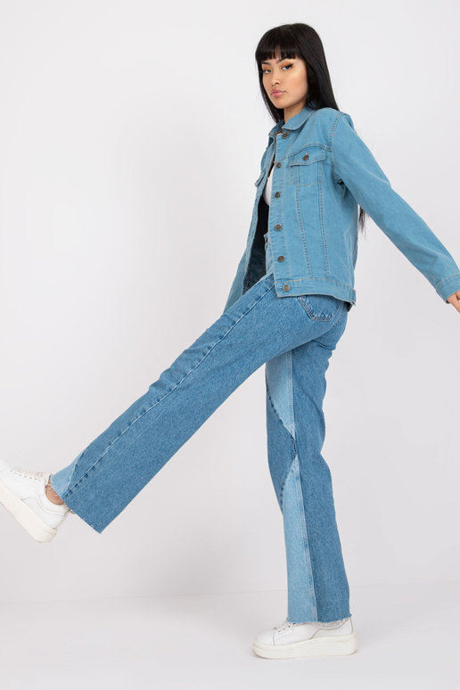 Světle modrá klasická džínová bunda... Světle modrá klasická džínová bunda...