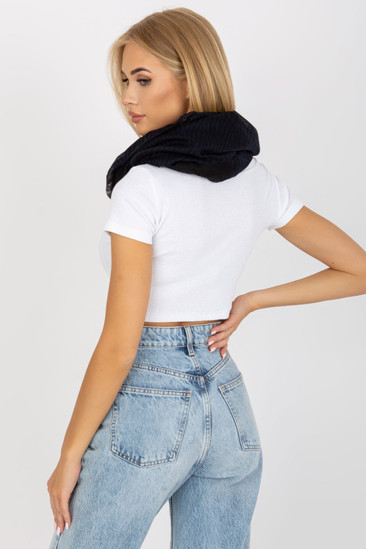 Černomodrý závěsný komín ve zvířecích...