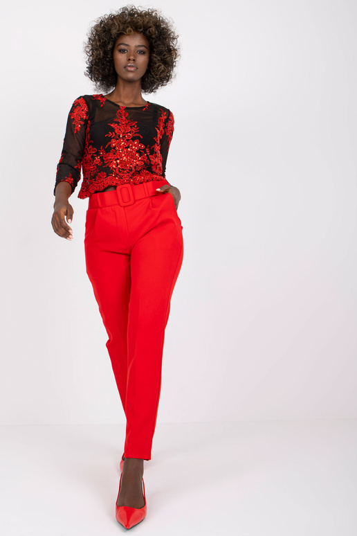 Červené elegantní kalhoty s páskem...