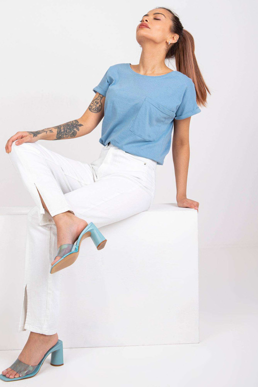 Světle modré tričko pro ženy basic...