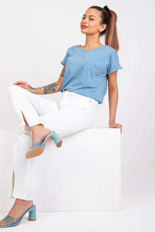 Světle modré tričko pro ženy basic...