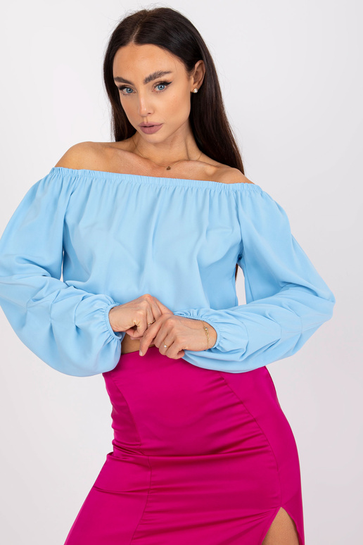 Světle modrá hladká španělská halenka...