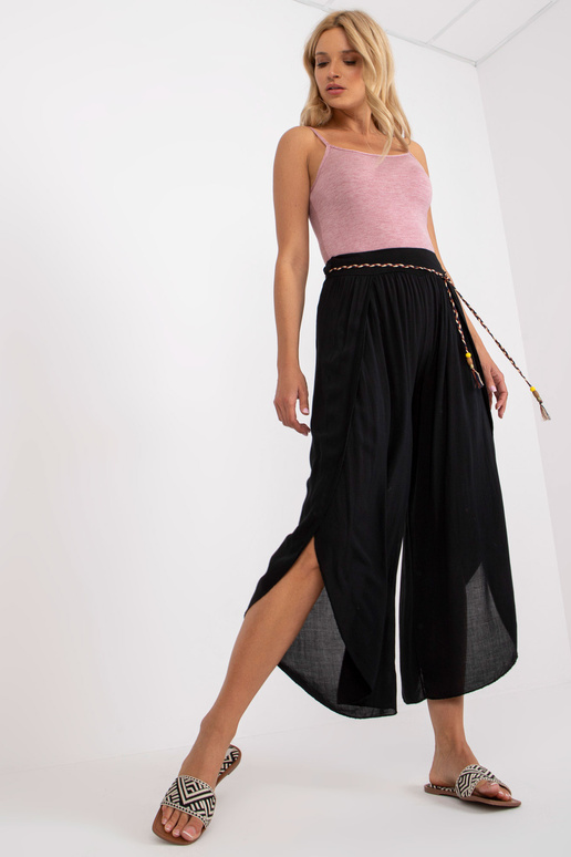 Černé kalhoty s rozparky OCH BELLA Černé kalhoty s rozparky OCH BELLA