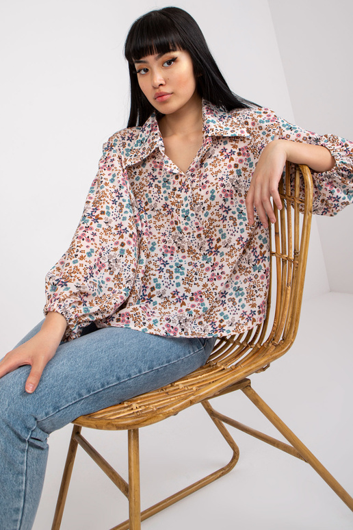 Béžová vzdušná halenka s květinovým...