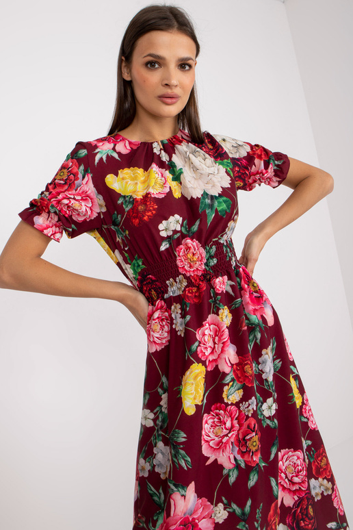 Vínové květinové šaty s midi délkou... Vínové květinové šaty s midi délkou...