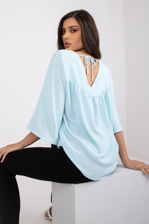 Světle modrá volná halenka Anita RUE...