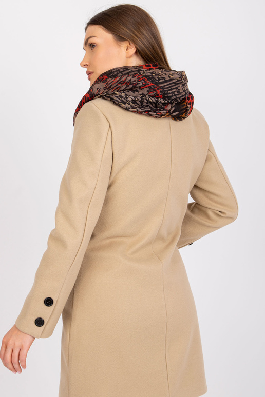 Béžový a oranžový komín s potiskem