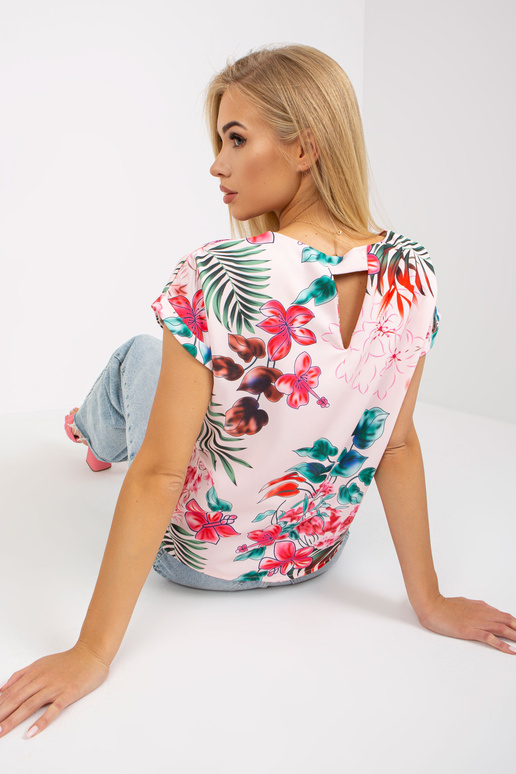 Světle růžová halenka s letním vzorem...