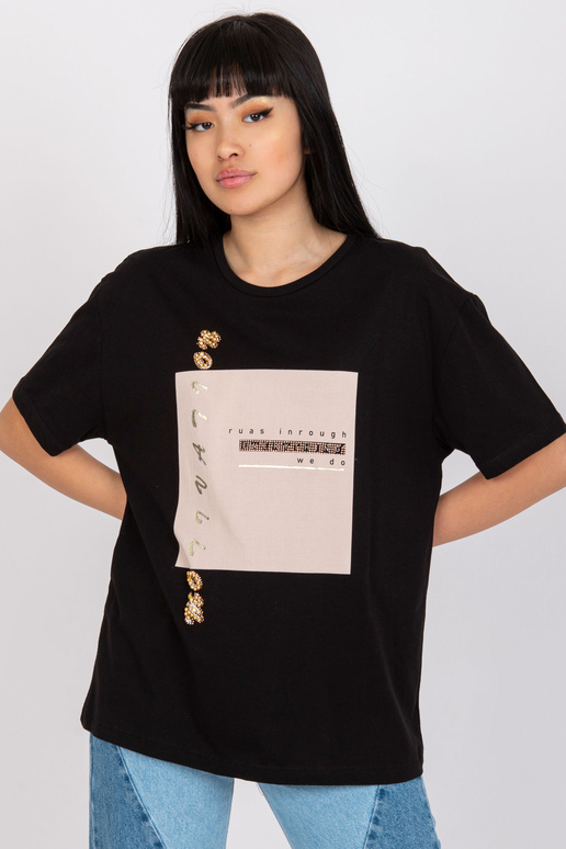 Černé volné bavlněné tričko s nášivkou Černé volné bavlněné tričko s nášivkou