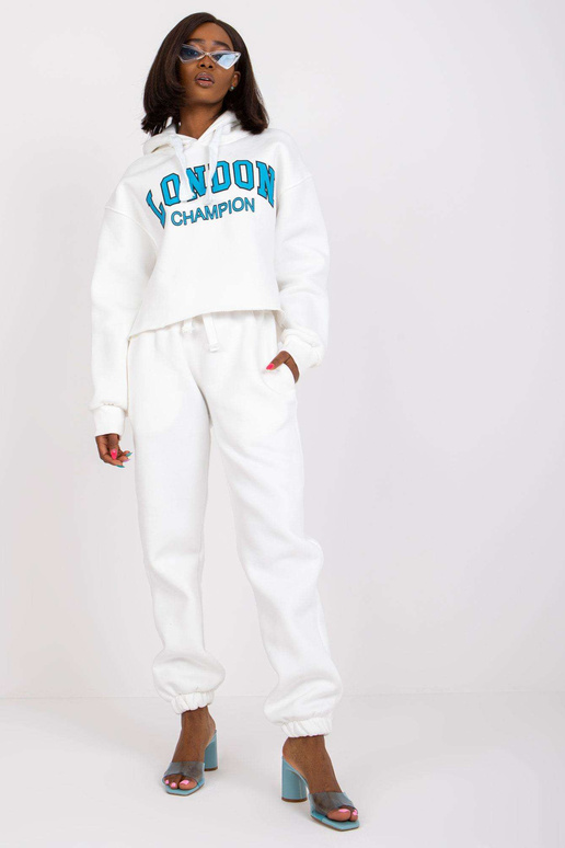 Ecru tepláková souprava s potiskem...