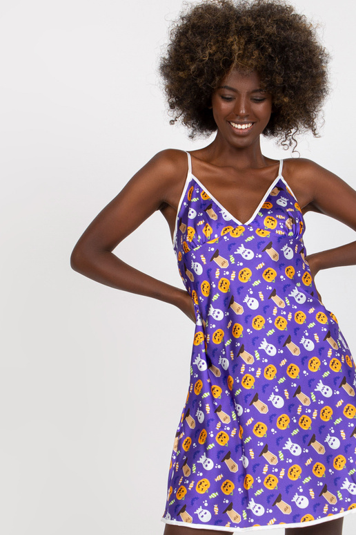 Fialová noční košile přes rameno s...