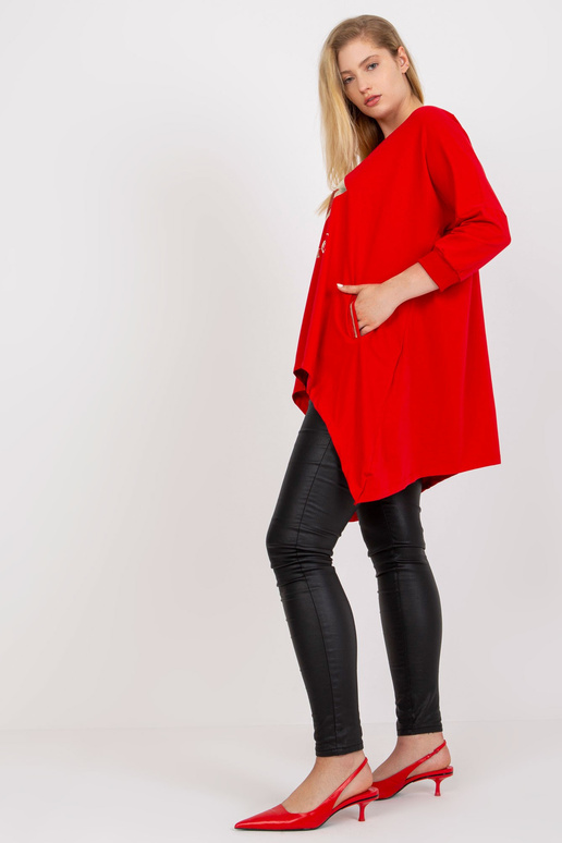 Červená dlouhá halenka plus velikosti...