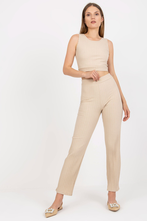 Béžový dvoudílný ležérní set s pruhy Béžový dvoudílný ležérní set s pruhy