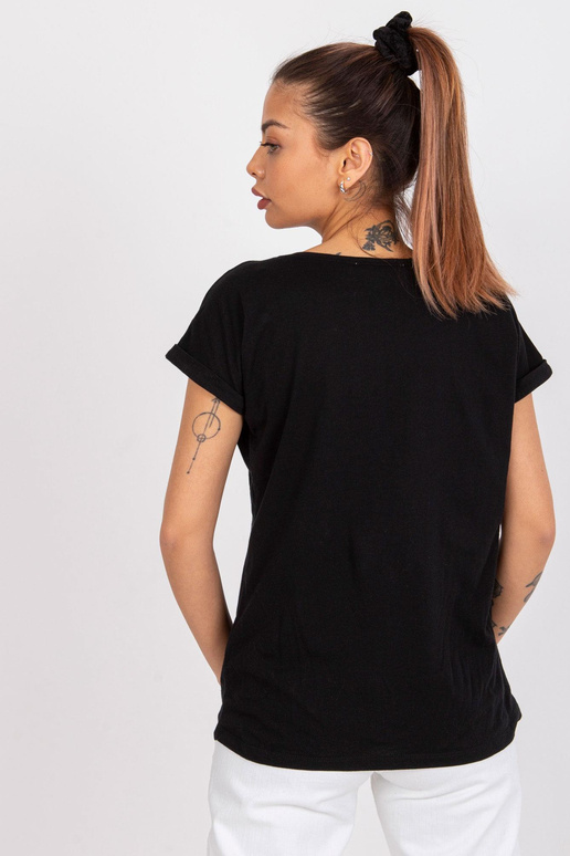 Černé tričko s bavlněným potiskem...