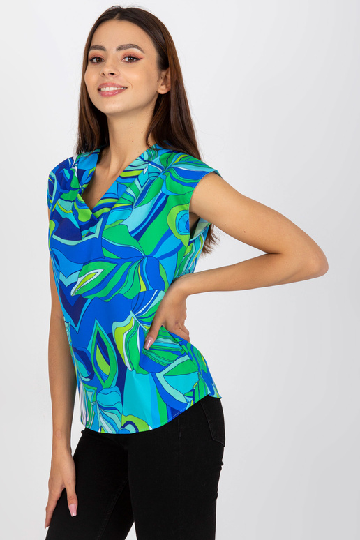 Modrá a zelená volná halenka se vzory...