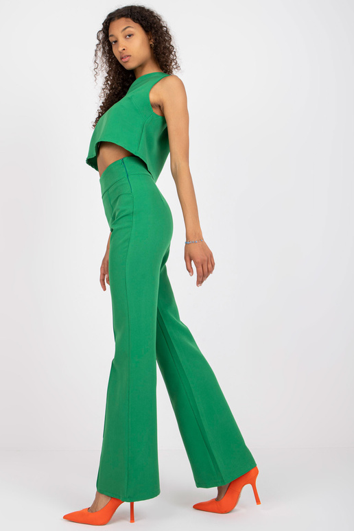 Zelená dvoudílná souprava s kalhotami...