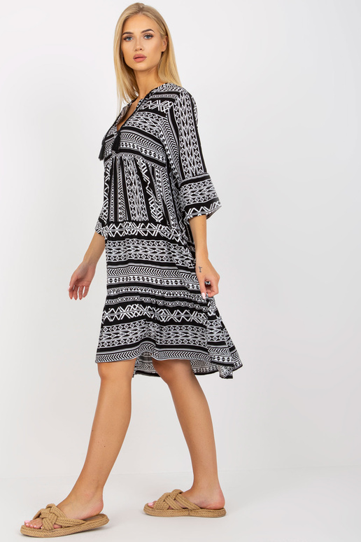 Černé vzorované šaty s volánky a 3/4...