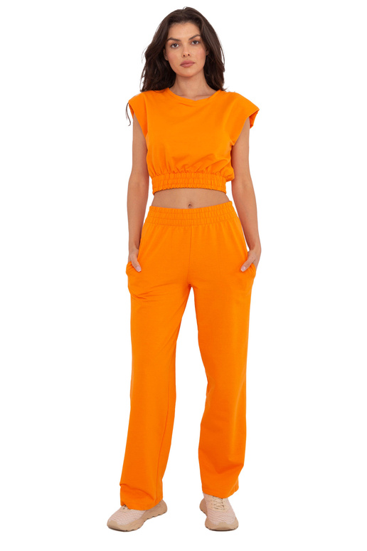 Oranžová základní souprava s halenkou...