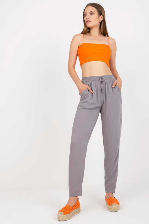 Šedé kalhoty z rovné látky na léto...