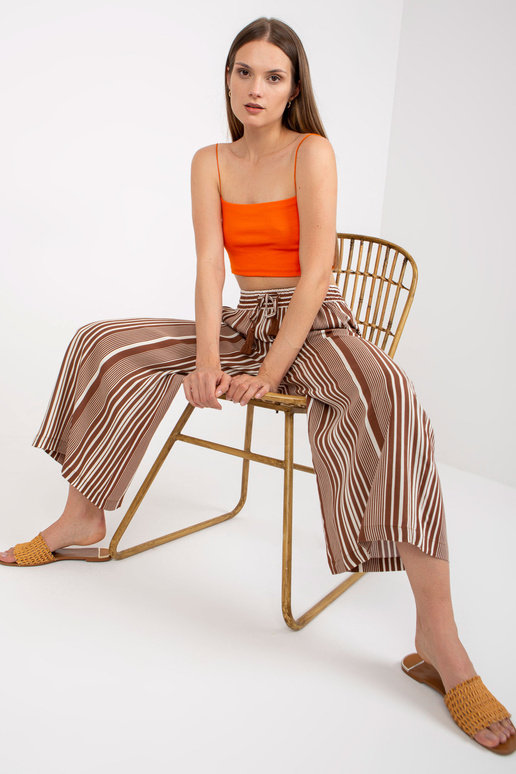 Hnědé široké kalhoty z pruhované...