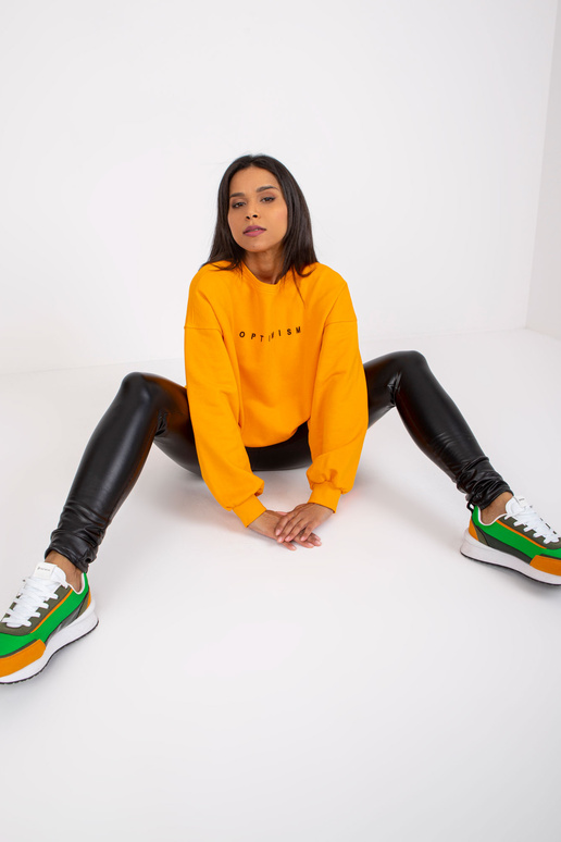 Světle oranžová volná mikina Miley