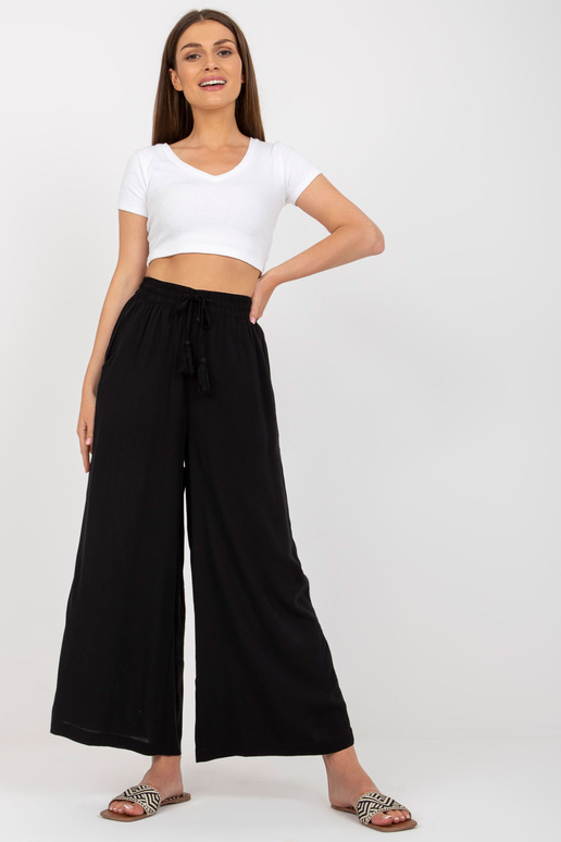 Černé široké látkové kalhoty s...