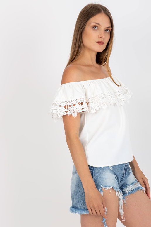 Bílá dámská španělská halenka s volánem