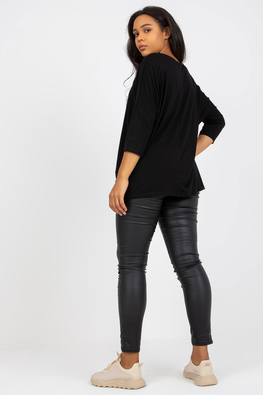 Černá hladká halenka větší velikosti...