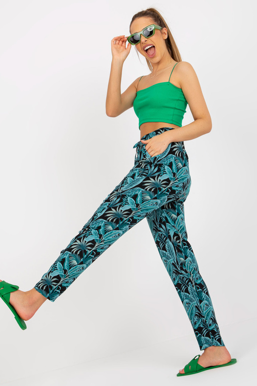 Černé látkové kalhoty s rostlinnými...