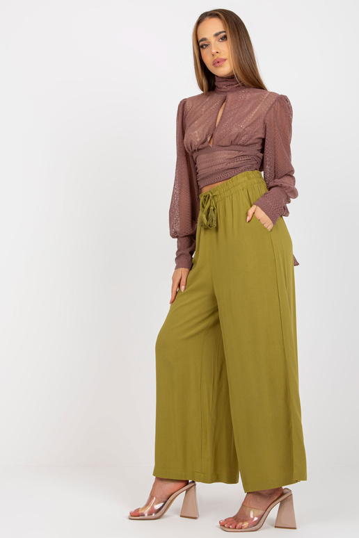 Olivově světlé široké kalhoty na léto... Olivově světlé široké kalhoty na léto...