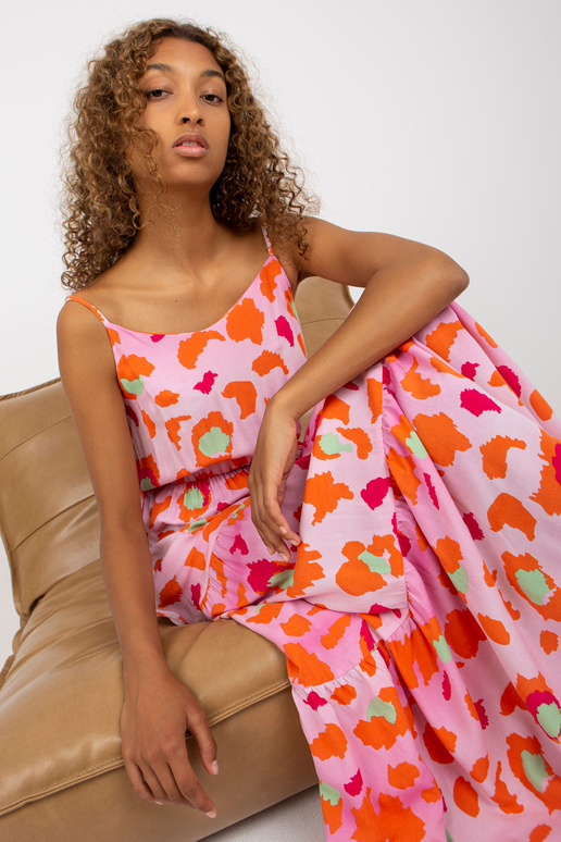 Světle růžové maxi šaty s volány a...