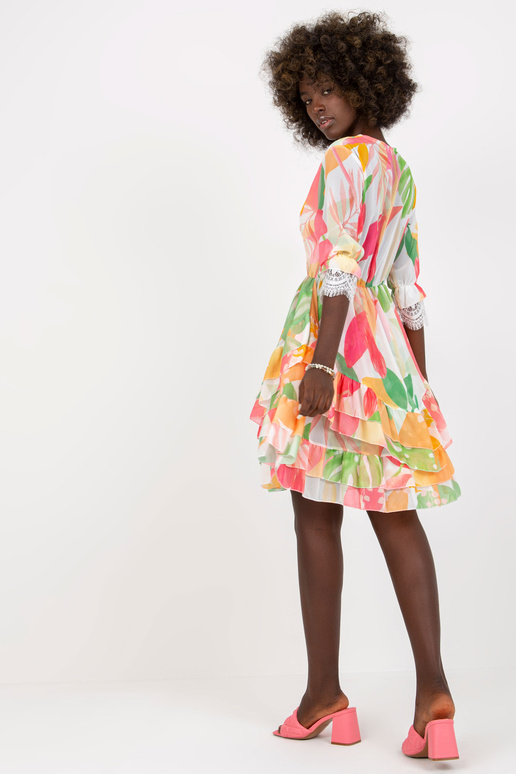 Růžové a zelené rozevláté šaty s...